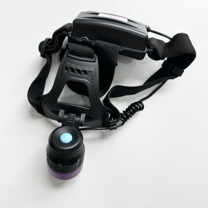 ফ্লুরোসেন্ট ম্যাগনেটিক পার্টিক্যাল ইউভি হেডল্যাম্প DG-3101S যার শিখর তরঙ্গদৈর্ঘ্য 365-370nm এবং 2pcs 18650 লিথিয়াম ব্যাটারি 7