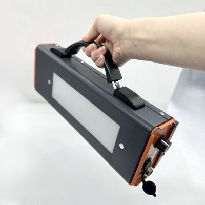 ইন্ডাস্ট্রিয়াল এক্স-রে ফিল্ম ভিউয়ার।