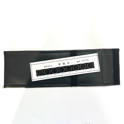 ক্যালিব্রেশন সার্টিফিকেট সহ লাইট ডেনসিটি ফিল্ম দেখা