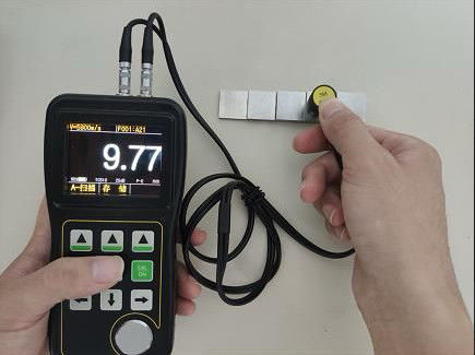 TG-5100D ইন্ডাস্ট্রিয়াল আল্ট্রাসনিক থিকনেস টেস্টার রিয়েল টাইম A-SCAN B SCAN, OLED ট্রু কালার স্ক্রিন হাই অ্যাকুরেসি NDT ইন্সট্রুমেন্ট সহ